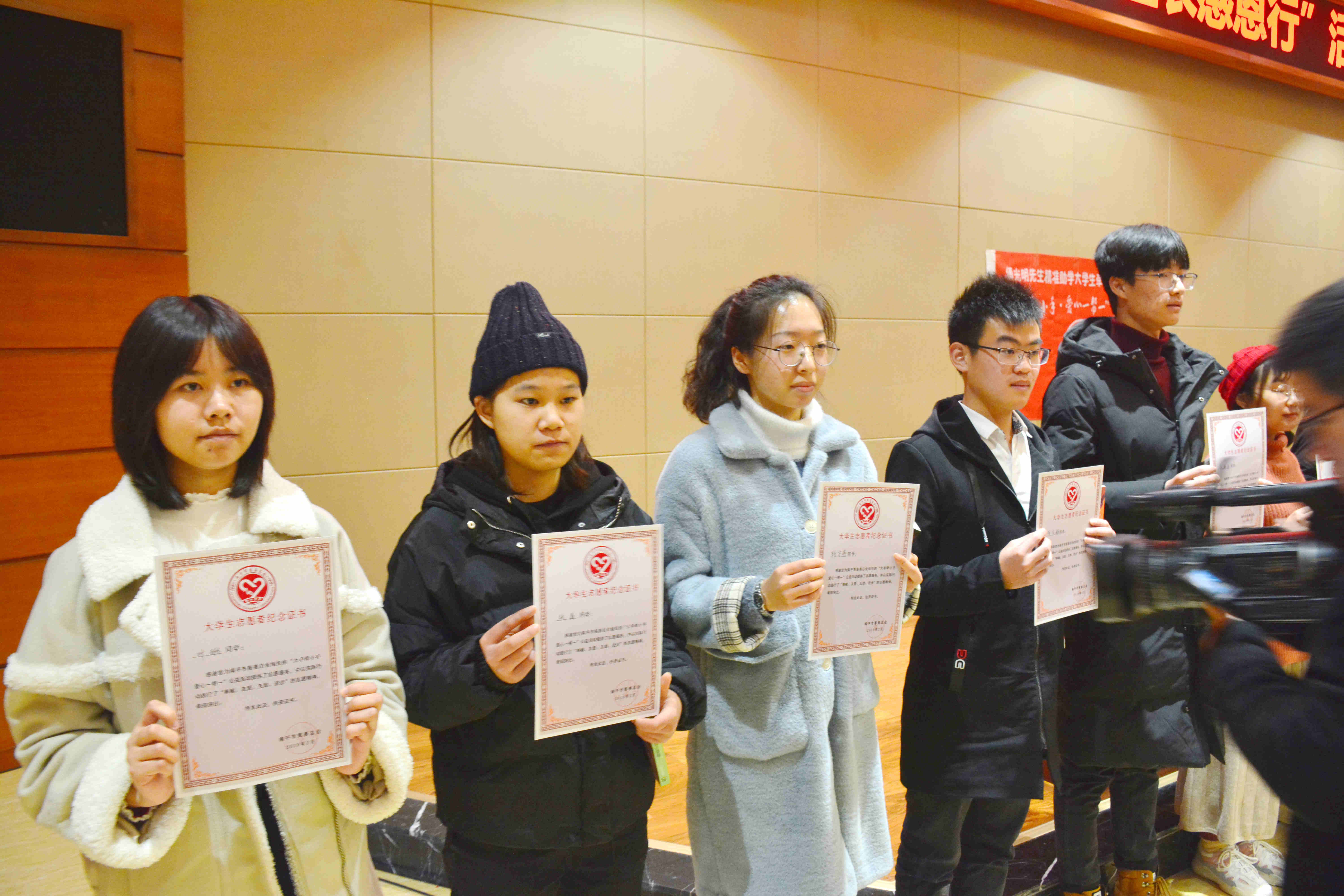 KS��ʱ��(�й���)�ٷ���վ